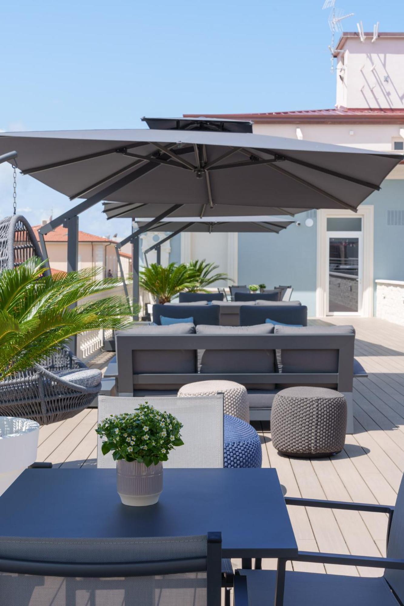 VI Suites Viareggio Exterior photo